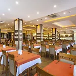 Kleopatra Ada Beach Hotel