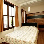 Hanzade Ortakoy Apart
