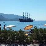 Candan Citybeach Hotel
