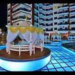 Luxury Apartment In Azura Park Residence