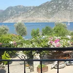 Kiyi Hotel