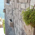 Tasada Otel