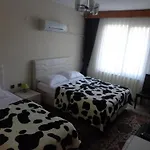 Serapion Hotel