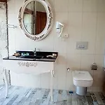La Petra Hotel - Special Class