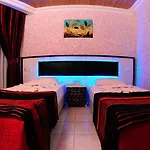 La Vella Hotel