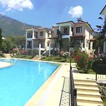 Ozalp Apart A4 - Ortak Havuzlu