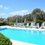 Orka Golden Trio Villa