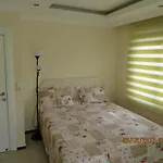 Yilmaz Delux-2 Apartment