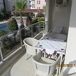 Yilmaz Delux-2 Apartment