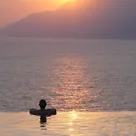 Luxury Villa Caretta