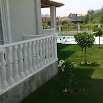 Sofia Apart