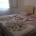 Aisha Apart Hotel