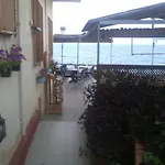 Yali Hotel