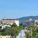 Hotel Green Palm
