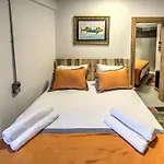 Vavien Hotel