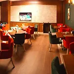 Vendome Hotel