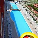 Club Side Coast Hotel
