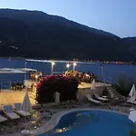 Korsan Ada Hotel