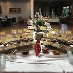 Riva\'S Club Hotel