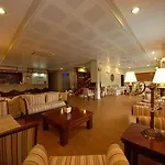 Devamli Hotel