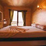 7 Green Boutique Hotel