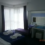 Perla Mare Hotel