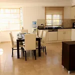 Palm Lane Residence