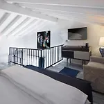 The Six Alacati Hotel