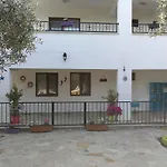 Kaymak Tepesi Tatil Evi