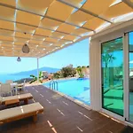 Villa Sirius