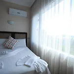 Tunc Hotel