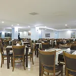 Side Town Hotel