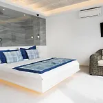 Nur Beach Hotel