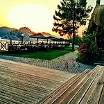 Pinar\'S Bungalow Houses