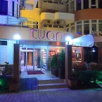 Tuana Hotel