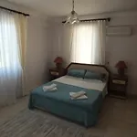 Nicholas Gate F 1 Villa