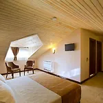 Montana Hotel