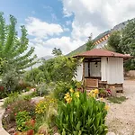 Villa Cennet Bahcesi