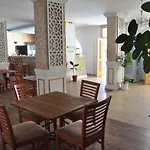 Olivias Group Hotel