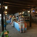 Assos Yenibahce Motel
