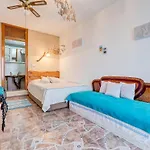 Mavi Keci Hotel