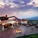 Vinifera Vineyards Hotel