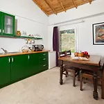 Vinifera Vineyards Hotel