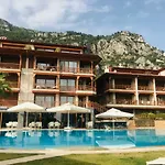 Shimal Residence Hotel