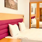 Golden Inn Hotel Uzungoel
