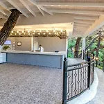 Ideal Panorama