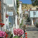 Hera Hotel (Adults Only)