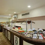 Central Hotel