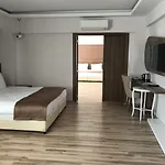 Usak Yalim Garden Park Otel