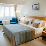 Patalya Lakeside Resort Hotel